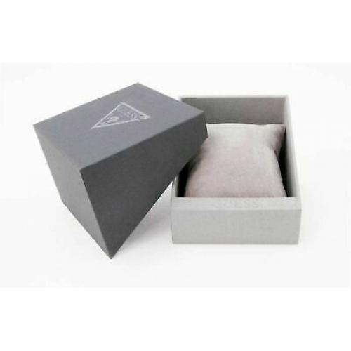 Guess Chelsea Quartz Crystal Silver Dial Ladies Watch W1209L3