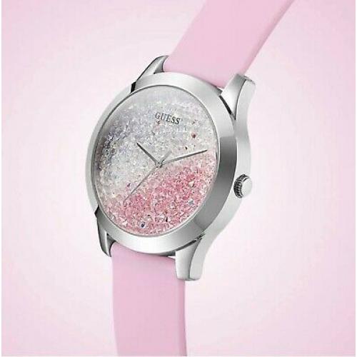 Guess Crush Womens Analog Quartz Watch with Silicone Bracelet W1223L1