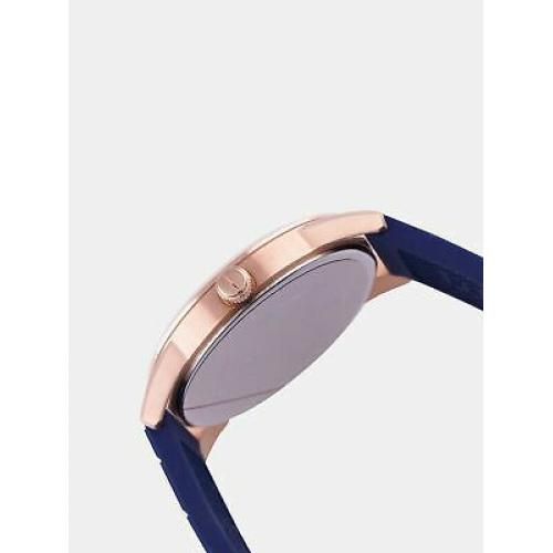 Guess Men's Perry Blue Dial & Rubber Strap Quartz Men's Watch W0991G4