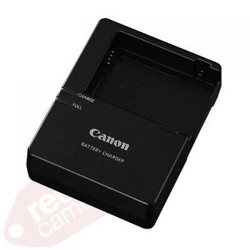 Canon EOS 700D Digital SLR Camera with 18-55mm EF-S IS STM Lens