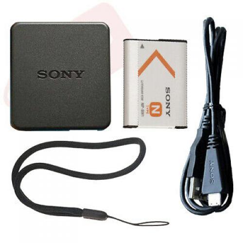 Sony Cyber-shot DSC-W800 20.1MP Digital Camera 5x Optical Zoom Silver
